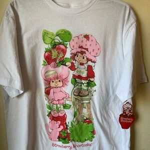 STRAWBERRY SHORTCAKE T-SHIRT NEW